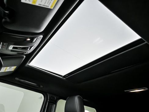 Used 2018 Mercedes-Benz G 65 AMG 4MATIC image 18