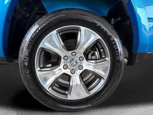 Used 2021 RAM 1500 Laramie AWD/4WD image 15