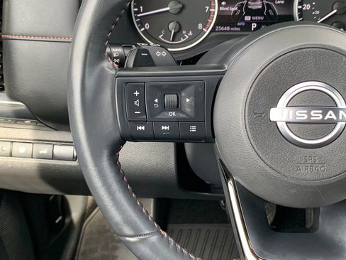 Used 2025 Nissan Pathfinder Rock Creek AWD/4WD image 12