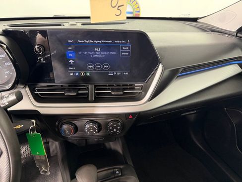 Used 2024 Chevrolet Trax LS FWD image 2