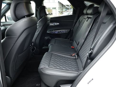 Used 2025 Genesis GV70 3.5T Sport w/ Sport Advanced Package image 28