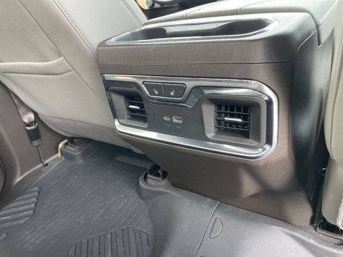 Used 2025 Chevrolet Silverado 1500 LTZ AWD/4WD image 26
