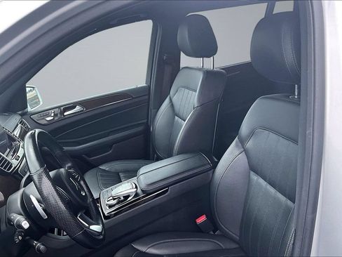 Used 2017 Mercedes-Benz GLS 450 4MATIC image 23