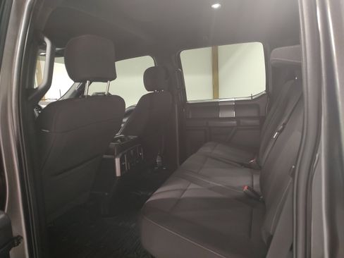 Used 2017 Ford F150 XLT w/ Equipment Group 302A Luxury image 12