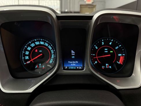 Used 2015 Chevrolet Camaro ZL1 RWD image 25