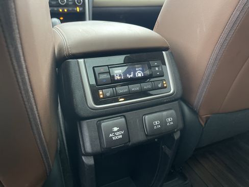 Used 2020 Subaru Ascent Touring image 24