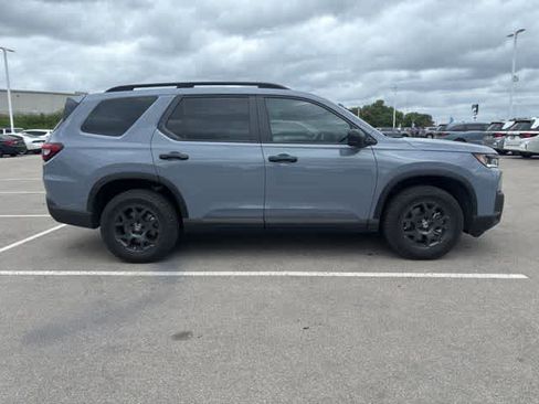 Used 2026 Honda Pilot TrailSport image 6