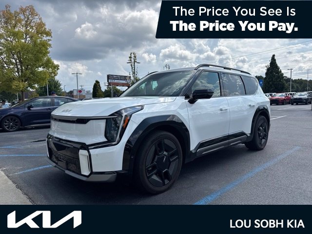 Certified 2024 Kia EV9 GT-Line AWD/4WD image 1