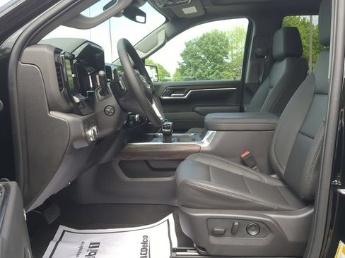 New 2026 GMC Sierra 1500 SLT w/ SLT Premium Package RWD image 20