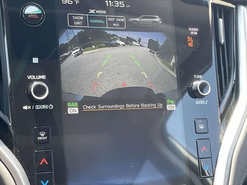 Certified 2025 Subaru Outback Onyx Edition w/ Popular Package #2 image 30