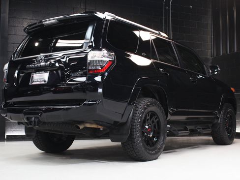 Used 2019 Toyota 4Runner SR5 Premium AWD/4WD image 66