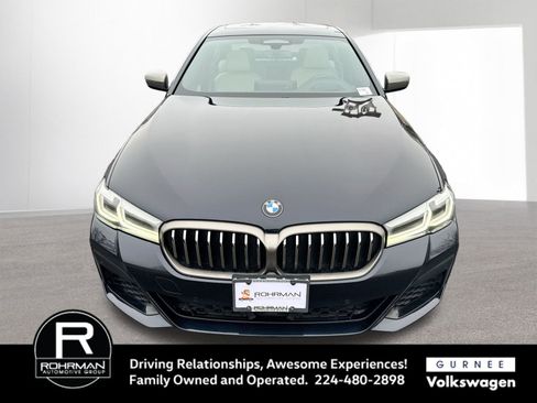 Used 2021 BMW M550i xDrive image 3