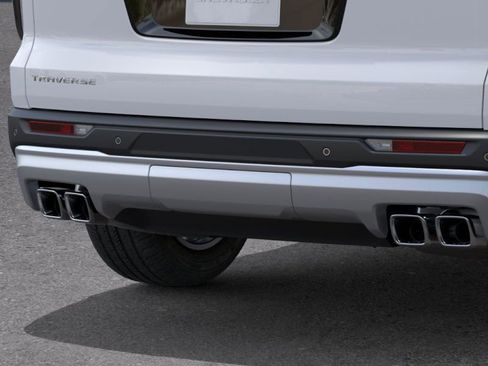 New 2026 Chevrolet Traverse LT w/ Sun and Wheel Package FWD image 14