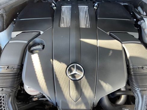 Used 2017 Mercedes-Benz GLS 450 4MATIC image 21