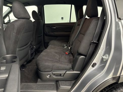 Certified 2022 Honda Pilot Sport image 16