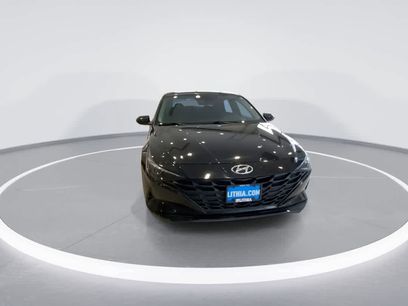 Used 2023 Hyundai Elantra SEL