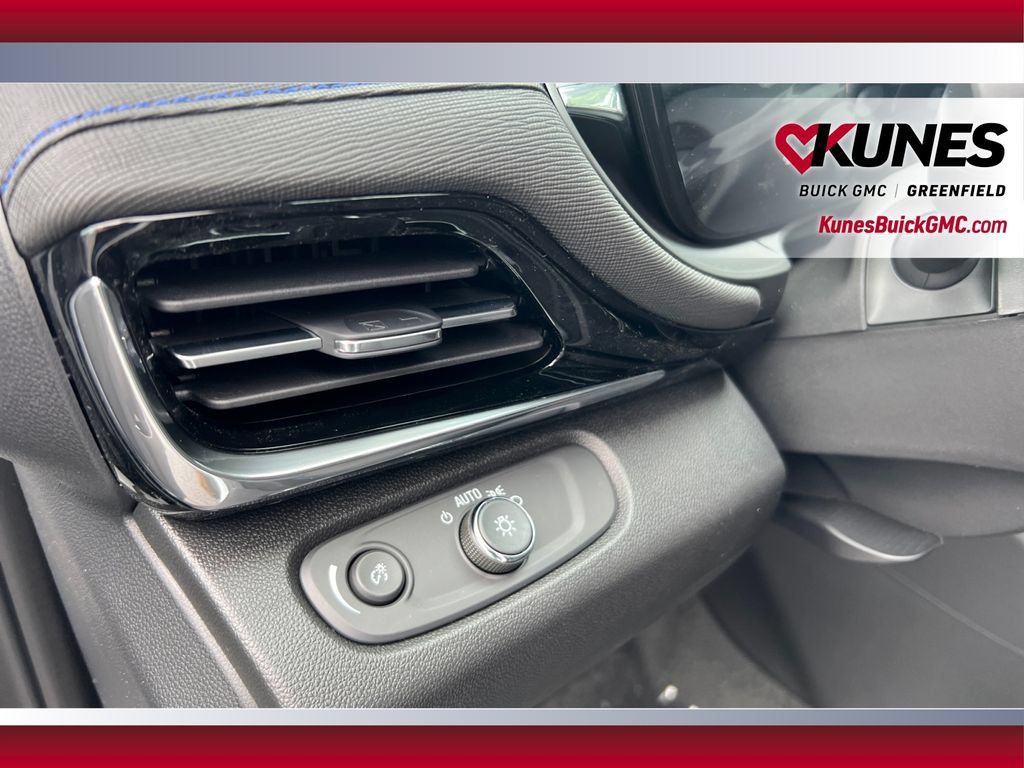 New 2026 Buick Envista Sport Touring w/ Convenience I Package FWD image 17