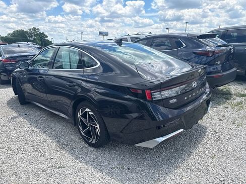 Certified 2026 Hyundai Sonata SEL AWD/4WD image 2