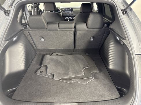 Certified 2025 Honda HR-V Sport image 18