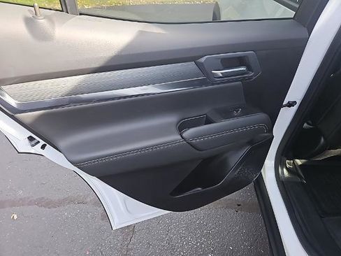 New 2026 GMC Terrain Elevation w/ Elevation Premium Package image 18