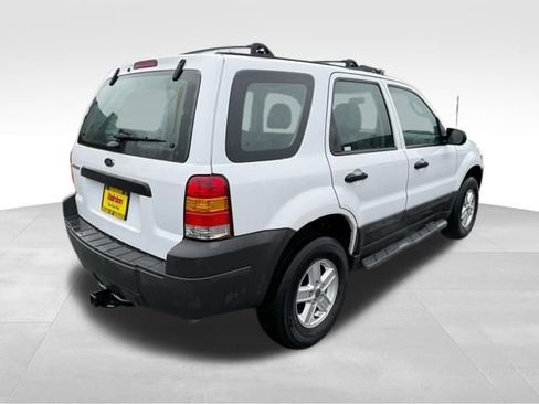 Used 2006 Ford Escape XLS image 7