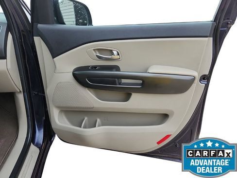 Used 2020 Kia Sedona LX image 25