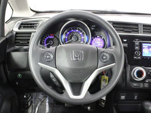 Used 2020 Honda Fit LX image 18
