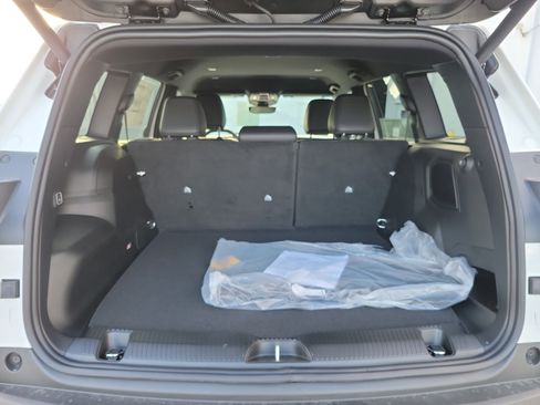 New 2026 Jeep Cherokee Limited image 7