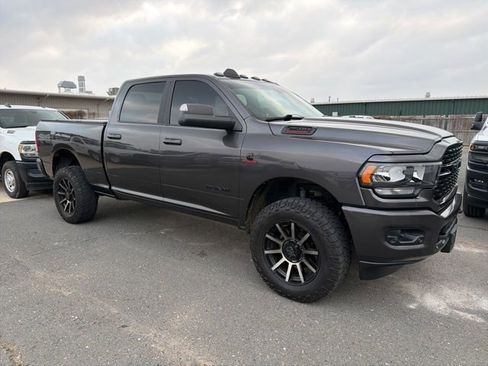 Used 2022 RAM 2500 Lone Star w/ Night Edition image 3