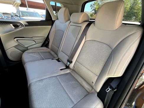 Certified 2023 Kia Soul EX image 20