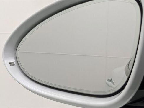 Used 2022 Porsche Panamera 4 image 49