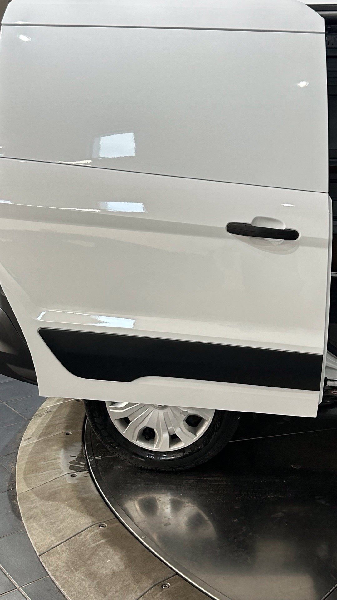 Used 2019 Ford Transit Connect XL FWD image 47