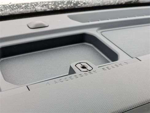 New 2025 Ford Bronco 4-Door image 24