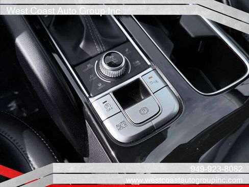 Used 2025 Kia Telluride S image 25