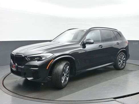 Used 2022 BMW X5 xDrive40i AWD/4WD image 7