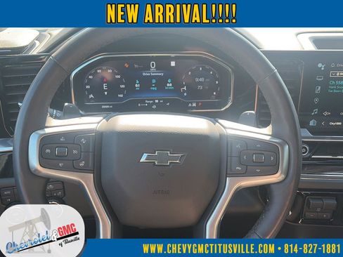 Used 2023 Chevrolet Silverado 1500 RST AWD/4WD image 19