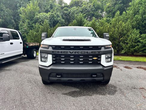Used 2020 Chevrolet Silverado 3500 W/T w/ WT Convenience Package image 2
