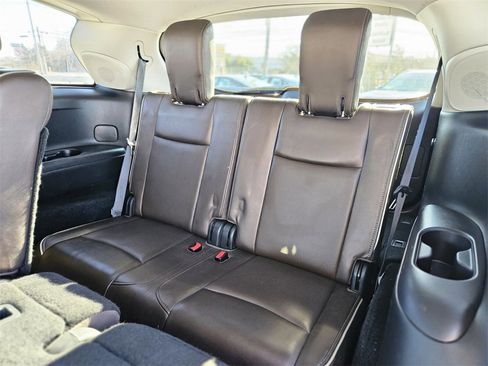 Used 2019 INFINITI QX60 Luxe w/ Essential Package image 13