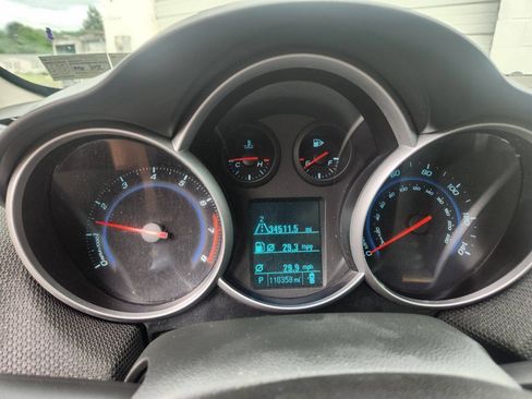 Used 2012 Chevrolet Cruze LT FWD image 12