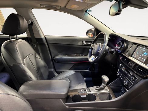 Used 2019 Kia Optima EX w/ EX Premium Package image 16