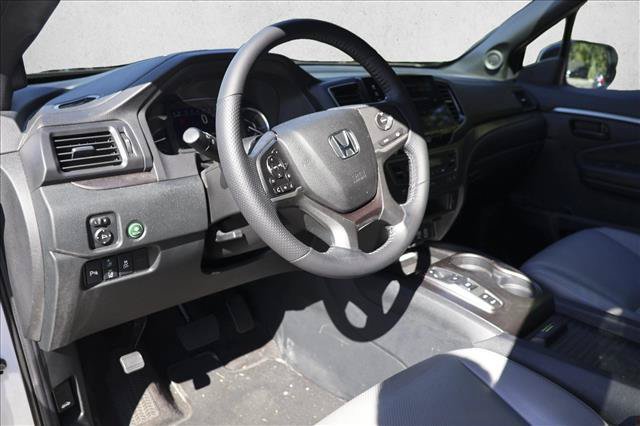 Used 2023 Honda Passport EX-L image 12
