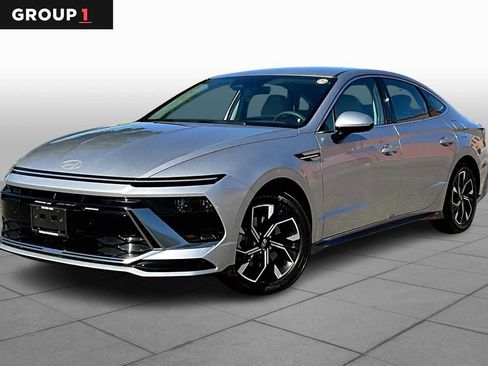 Used 2024 Hyundai Sonata SEL image 1