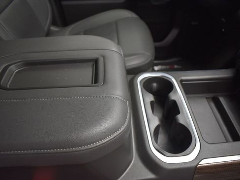 Used 2022 Chevrolet Silverado 1500 RST image 30