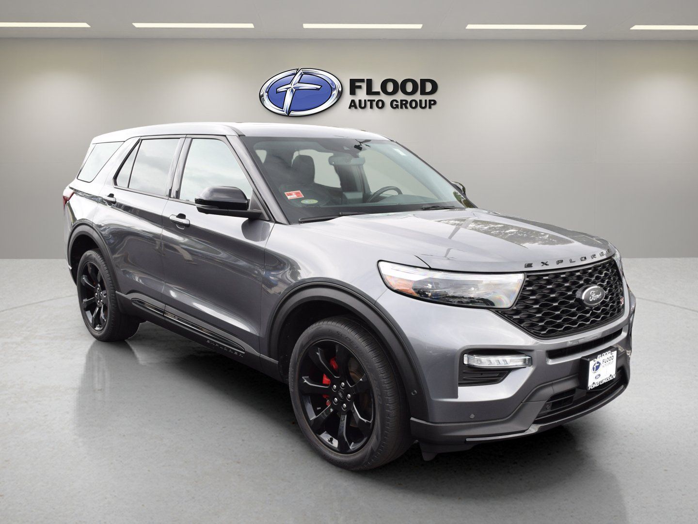 Used 2022 Ford Explorer ST w/ ST Street Pack AWD/4WD image 1