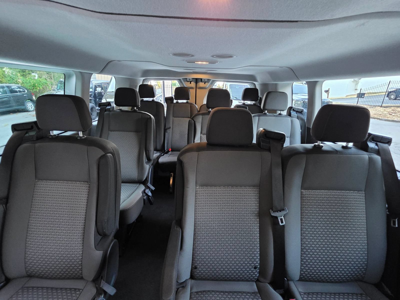 Used 2024 Ford Transit 350 XLT RWD image 29
