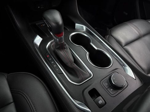 Used 2023 Chevrolet Traverse RS w/ LPO, Floor Liner Package FWD image 19