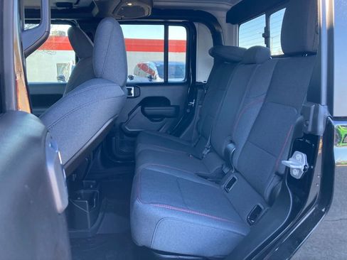 New 2026 Jeep Gladiator Rubicon w/ Safety Group AWD/4WD image 27