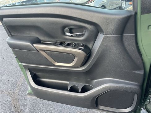 Used 2024 Nissan Titan SV w/ SV Bronze Edition Package image 19