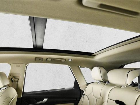 Used 2023 Audi Q5 2.0T Prestige w/ Prestige Package image 20