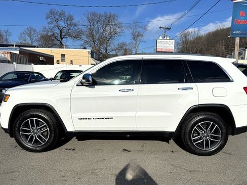Used 2019 Jeep Grand Cherokee Limited image 60